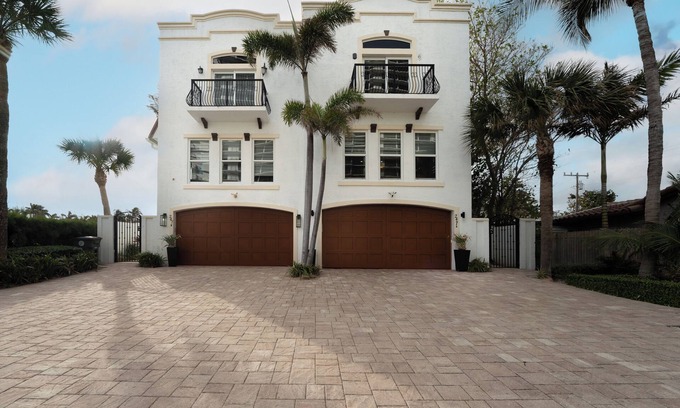 Boca Raton House | Beachside Luxury Private Townhome w/Pool, Elevator, Ocean and Marina Views