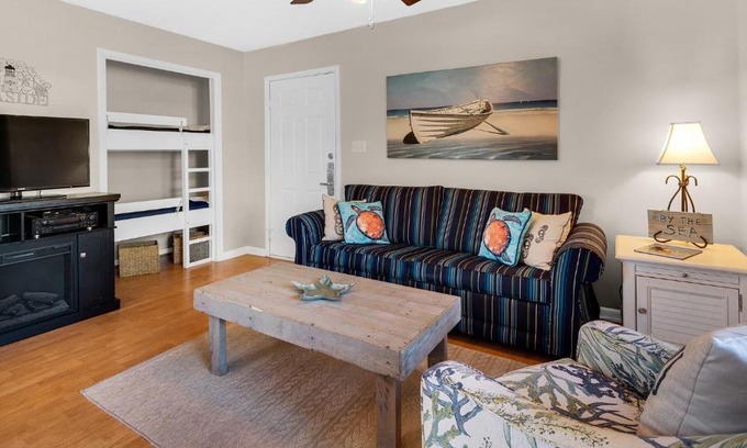 Seagrove Beach House | Beachwood Villas 3A