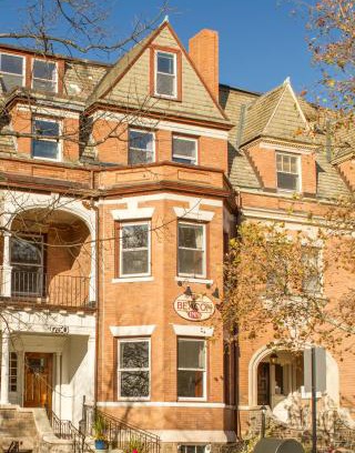 Cleveland Circle Bed & Breakfast | Beacon Inn 1750