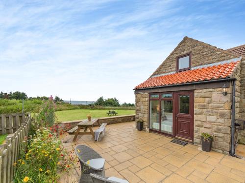 Ravenscar House | Beacon - Uk44719