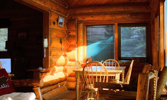 Anchor Point Cabin | Bear Paw Adventure