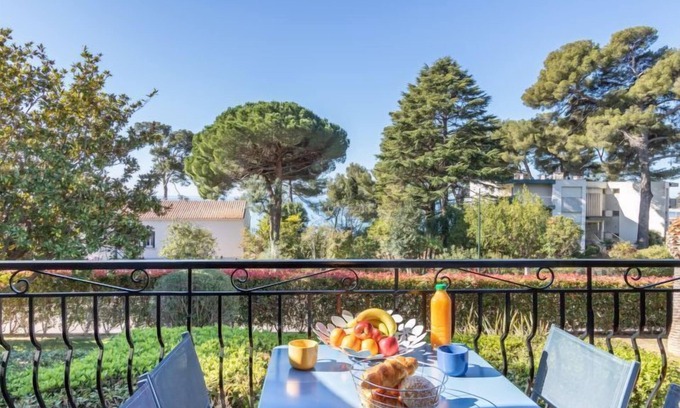 Carqueiranne Apartment | Beau Rivage by Interhome