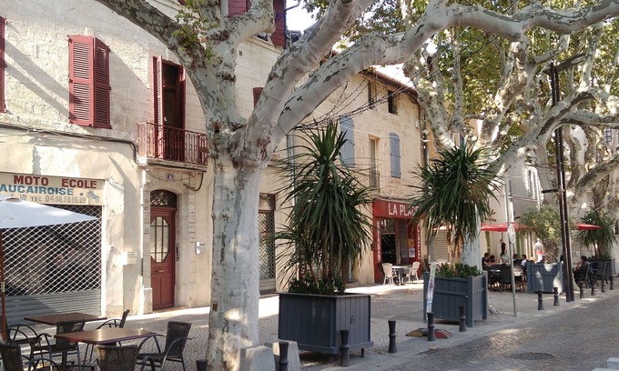 Beaucaire Apartment | Beaucaire between Arles Avignon Nîmes