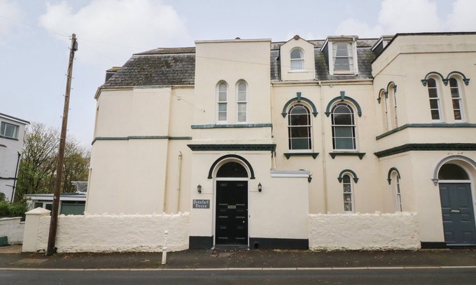 Hele Cottage | BEAUFORT HOUSE, pet friendly, character holiday cottage in Ilfracombe