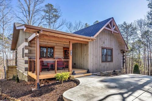 Ellijay House | Beaumont - Lux Mountain View Cabin with Hot Tub
