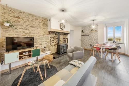 Saint-Pere House | Beauregard - Jolie maison - Vue sur Rance - 4 pers
