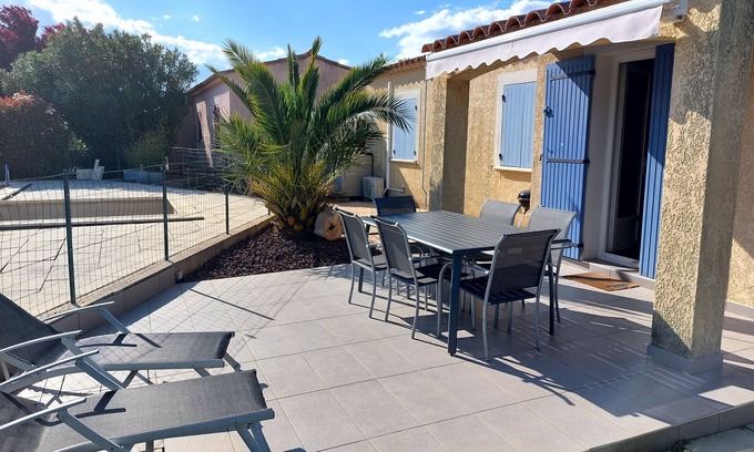 Saint-Quentin-la-Poterie House | Beautiful villa near Uzes