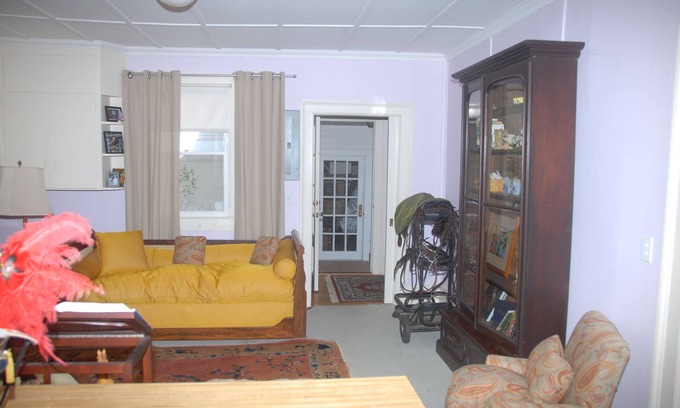Aiken Apartment | Beautiful 1/1 in Aiken Horse Country