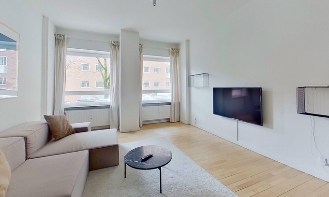 Frederiksberg C Apartment | Beautiful 1-BR apartment in Frederiksberg C - 209