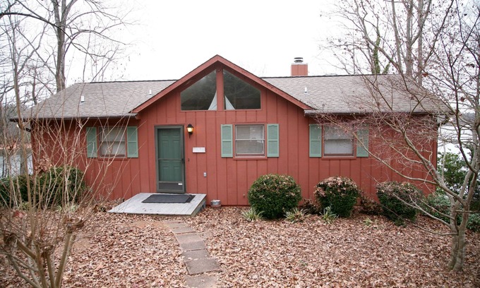 Reed Creek House | Beautiful 180° views on deep water