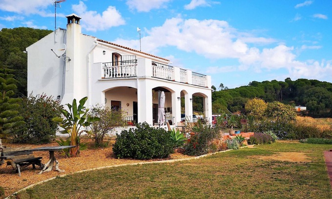 Villablanca Cottage | Beautiful 2-Bed Cottage in Villablanca
