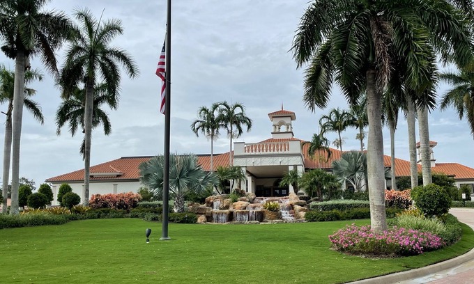 Bonita Springs Condo | Beautiful 2 Bed + 2 Bath updated Vasari Country Club condo - Matera neighborhood