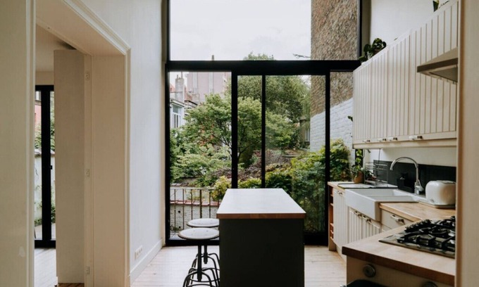 Ixelles Apartment | Beautiful 2 bedroom duplex in le Châtelain