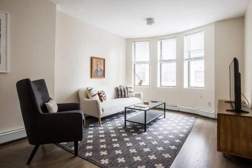 Downtown Boston Apartment | Beautiful 2 Bedroom Financial District Apartment