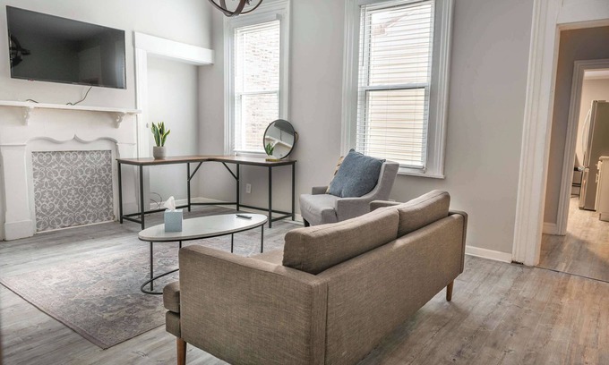 Central Northside Apartment | Beautiful 3-Bed w/Parking Near AGH & Stadiums