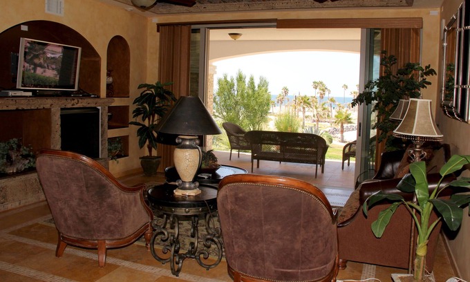 Puerto Penasco Villa | Beautiful 3 bedroom Villa with gorgeous view of the ocean just steps away.