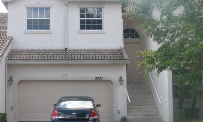 Port Saint Lucie House | Beautiful 3 Bedroom Townhouse close to PGA golf and Mets Spring training