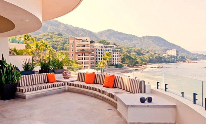 South Shore Hotel Area Resort | Beautiful 3 Bedroom Oceanfront Penthouse - Puerto Vallarta