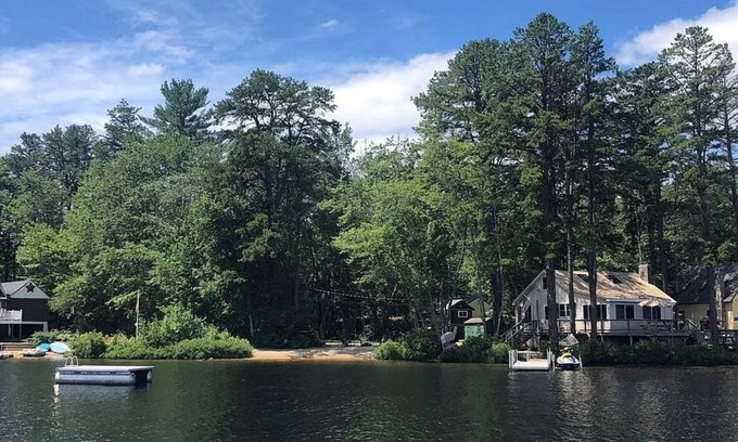 The Bays House | Beautiful 3 Bedroom Waterfront Home on New Hampshire's Lake Ossipee's Broad Bay