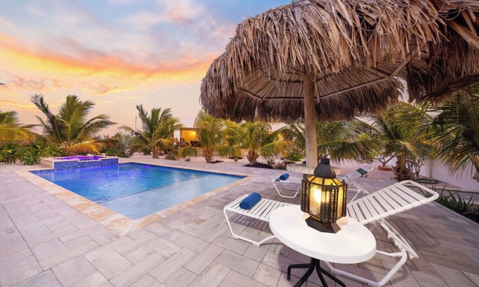 Sero Colorado Villa | Beautiful 3BR2.5BA Villa w/Pool Close 2 Baby Beach