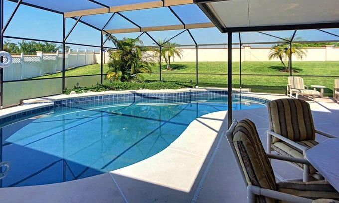 Indian Ridge House | Beautiful 4-bed pool home with large private back yard & games room. Disney 4 miles