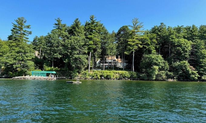 Wolfeboro House | Beautiful 6-bed/5-bath home on Wolfeboro Neck w/beach, SW views, AC & Wolfeboro