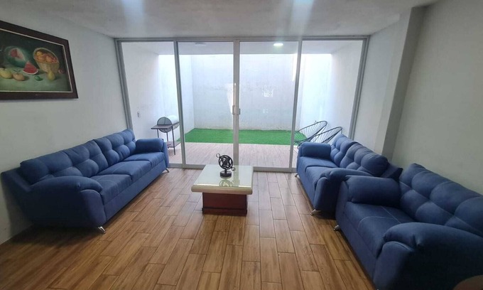 Guadalajara House | Beautiful and spacious house in downtown area, andares and stadium.