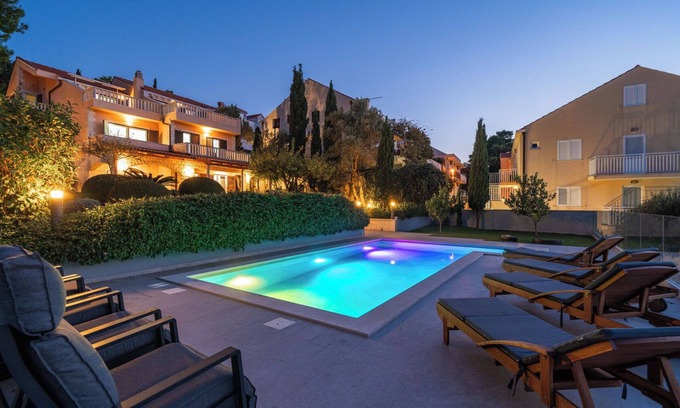 Cavtat Villa | Beautiful and Spacious Sea View Three-floor Villa with Private Pool & Garden