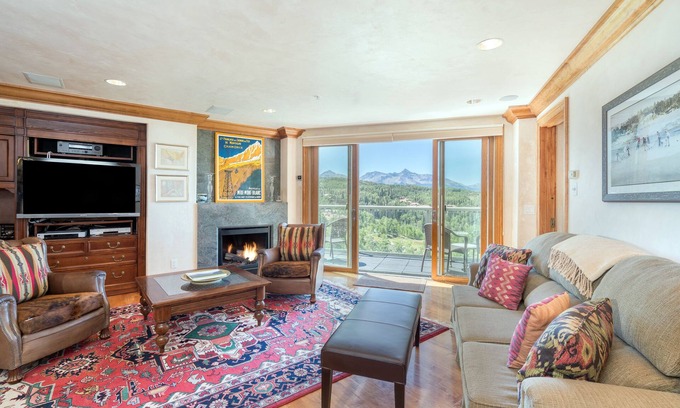 Mountain Village Apartment | Beautiful and Elegant 2 Bedroom Penthouse