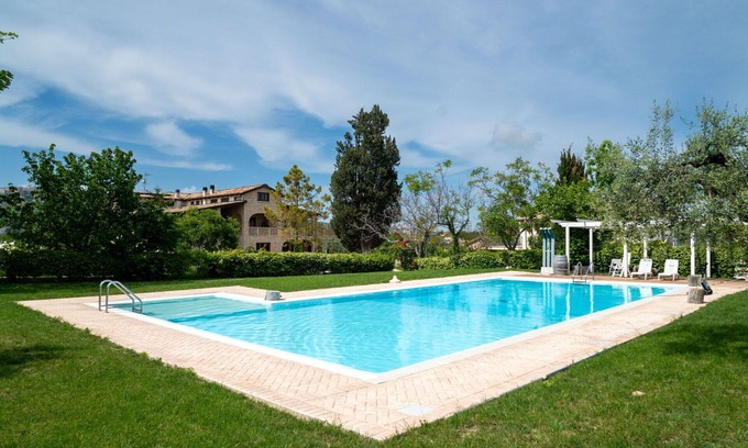 Citta Sant'Angelo Apartment | Beautiful apartment for 4 guests with pool, A/C, WIFI, TV, patio and pets allowed