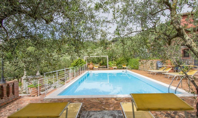 Pieve a Nievole Apartment | Beautiful apartment for 2 people with pool, A/C, WIFI, hot tub, TV, patio and pets allowed