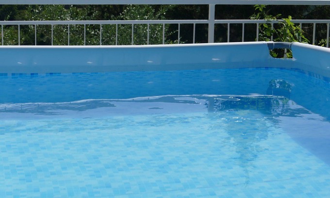 Tovo San Giacomo Apartment | Beautiful apartment for 6 guests with WIFI, private pool, TV and pets allowed