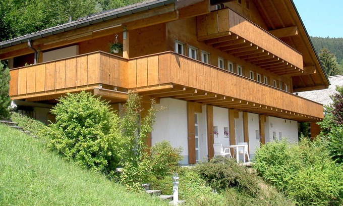 Grindelwald Apartment | Beautiful apartment for 3 people with WIFI, TV, terrace, panoramic view and parking