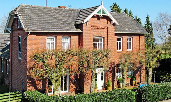 Oberndorf Apartment | Beautiful apartment for 2 people with WIFI, TV, patio and pets allowed