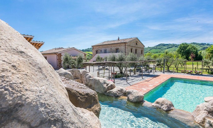 Guardistallo Apartment | Beautiful apartment for 3 people with WIFI, A/C, pool, patio and pets allowed
