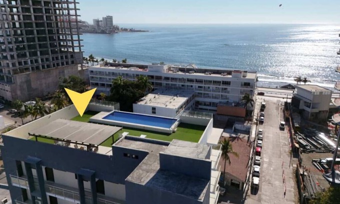Mazatlan Apartment | Beautiful apartment 1 block from the beach