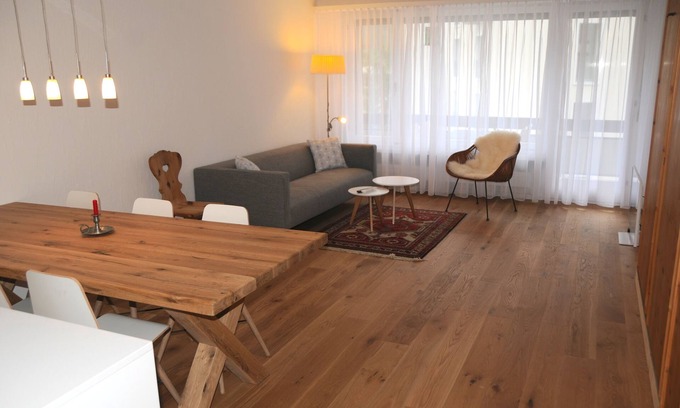 Davos Apartment | Beautiful apartment, centrally located, newly renovated (2014)