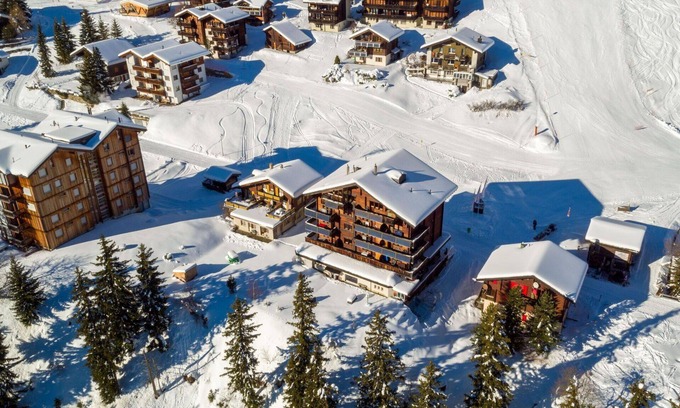 Riederalp Apartment | Beautiful apartment for 4 guests with WIFI, TV and balcony