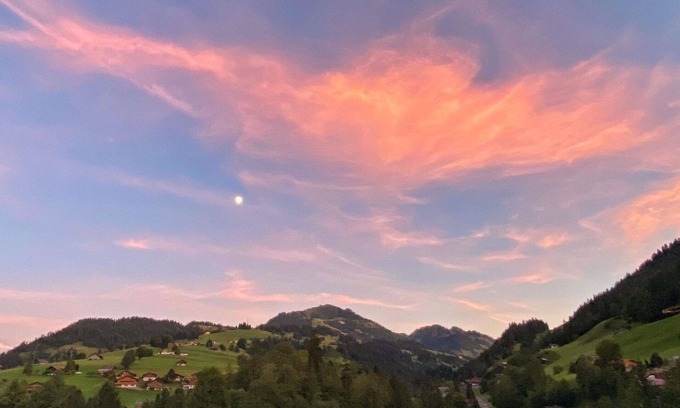 Zweisimmen Apartment | Beautiful apartment for 7 guests with WIFI and balcony