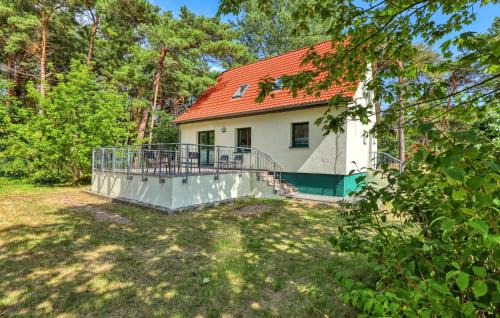 Altenkirchen Apartment | Beautiful Apartment In Altenkirchen With Wifi