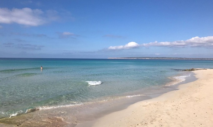 Formentera House | BEAUTIFUL APARTMENT 150M FROM THE BEACH in the best zojo of Migjorn-FREE WIFI