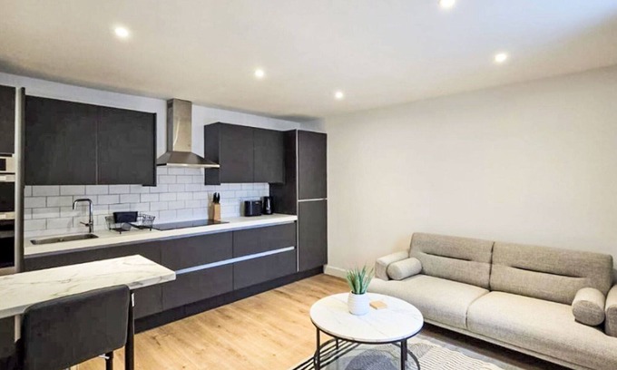 Nairn Apartment | Beautiful apartment for 4 guests with TV