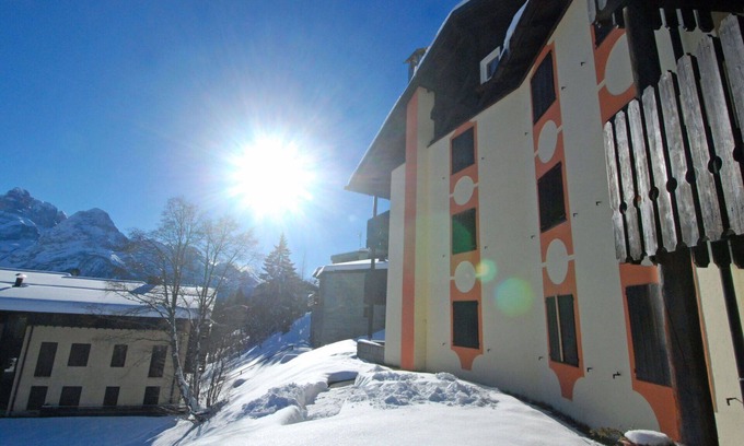 Palu Apartment | Beautiful apartment for 5 people with WIFI, TV, balcony and pets allowed