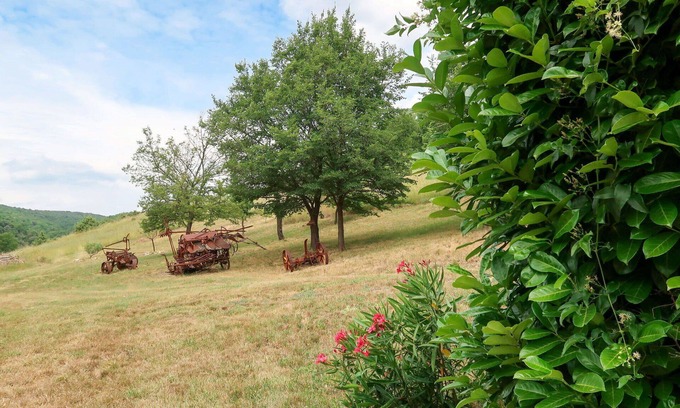 Puimichel Villa | Beautiful apartment in villa for 2 guests with WIFI, patio, pets allowed and panoramic view