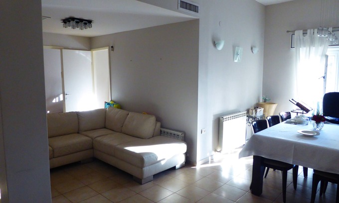 Rehavia Apartment | Beautiful apartment, in the heart of Rechavia, Shaarei Chessed