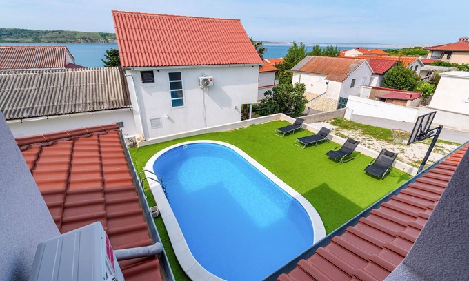 Rtina Apartment | Beautiful apartment in Rtina with WiFi