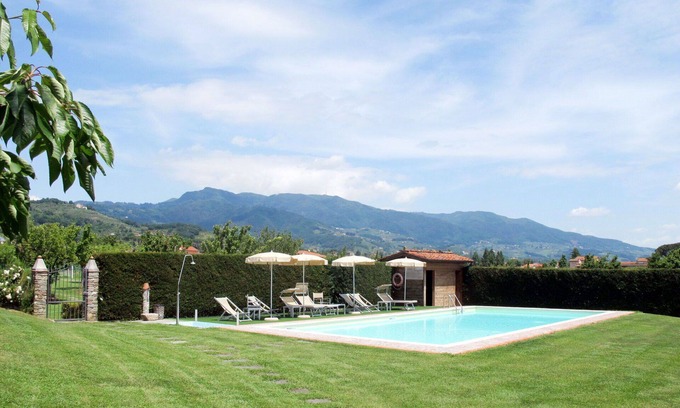 San Michele di Moriano Villa | Beautiful apartment in villa for 2 guests with pool, WIFI, TV and terrace