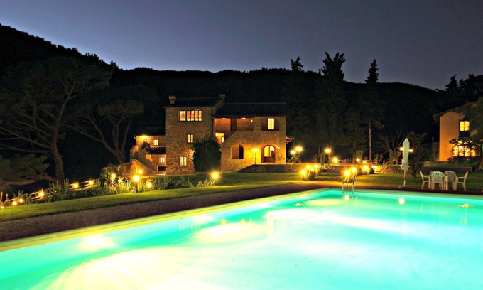 Dicomano Apartment | Beautiful apartment for 4 guests with pool, WIFI, TV and pets allowed
