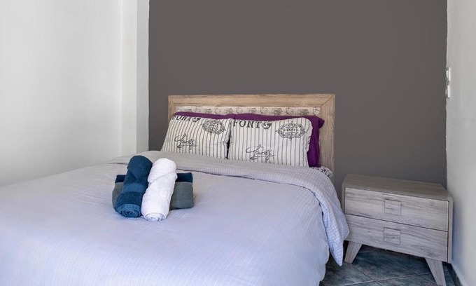 Larissa Apartment | Beautiful apartment LA