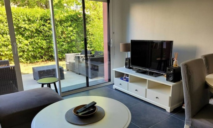 Maillets - Bellevue Apartment | Beautiful apartment with garden